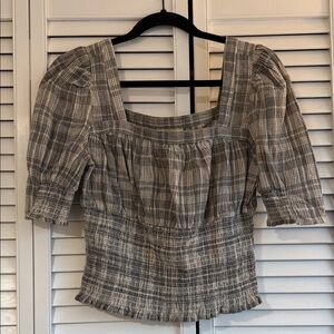 Universal Thread Gray Plaid Puff Sleeve Blouse